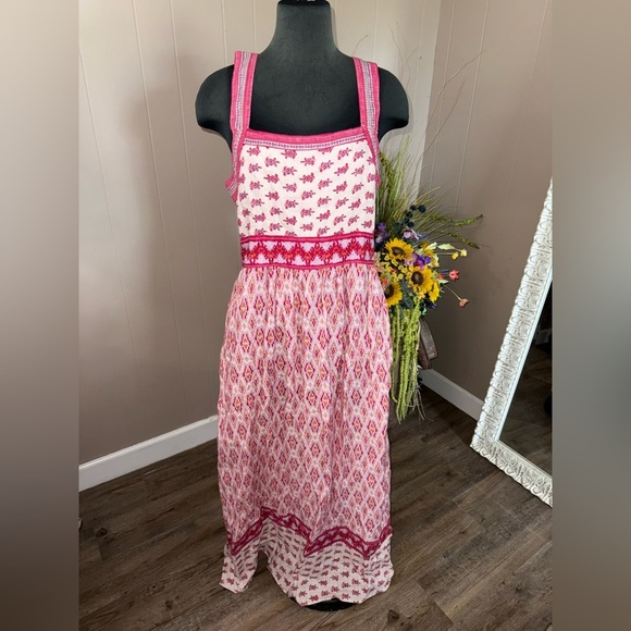 Faherty • Linen Gracie Dress - Picture 8 of 14